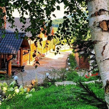 Dachna Sadyba Pb Mihove Exteriér fotografie